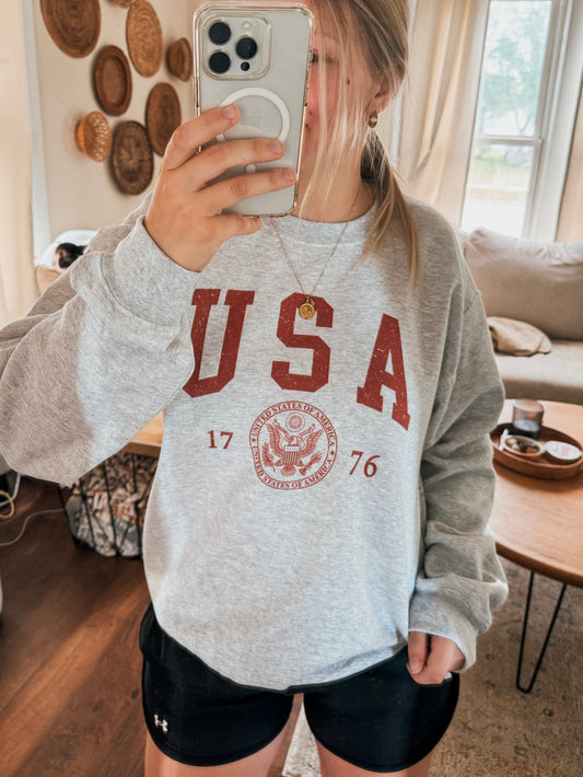 USA Seal vintage crewneck